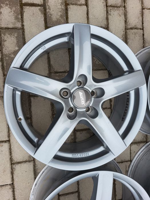Felgi 7.5Jx18" 5x108 Volvo XC60 XC70 XC40 XC90 S60 V40 S40 V60 S80 For