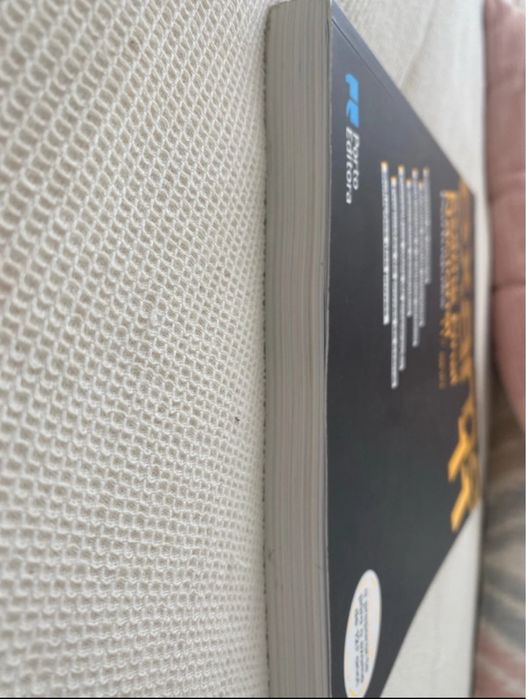 Livro porto editora preparação para o exame nacional Português 11.ºano