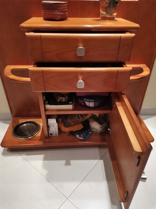 Móvel Bengaleiro Cerejeira Hall entrada