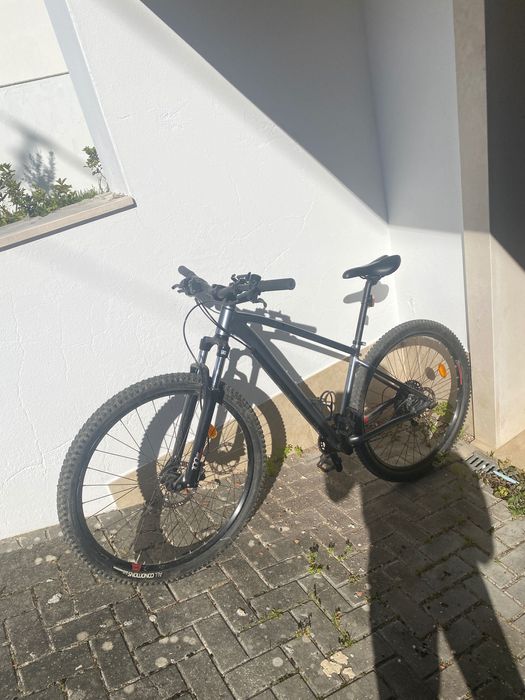ROCKRIDER BICICLETA BTT DE 29" EXPL 520 Cinzenta pouca utilização