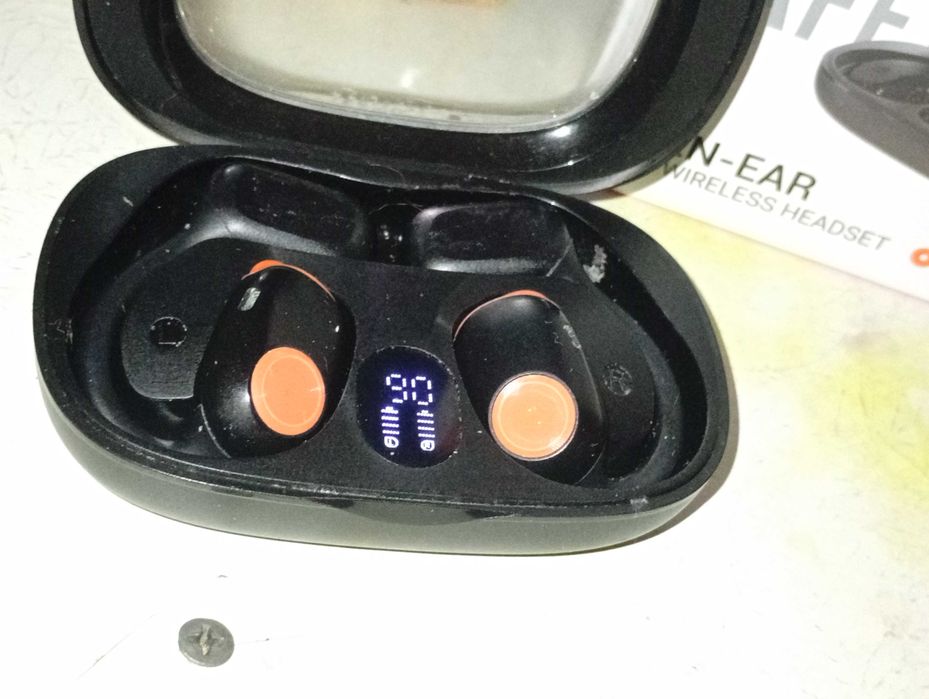 Безпроводні навушники кісткової проводимості. (низькі супер)