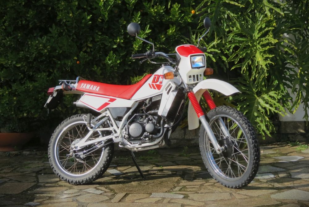 Yamaha DT 50 Restaurada