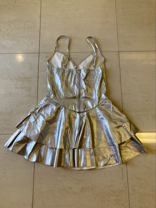 Vestido prateado