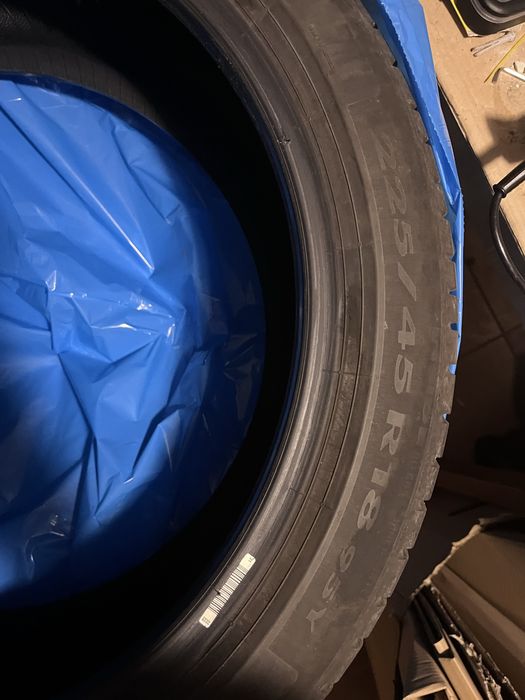 Opony letnie Pirelli 225/45 R18 95Y