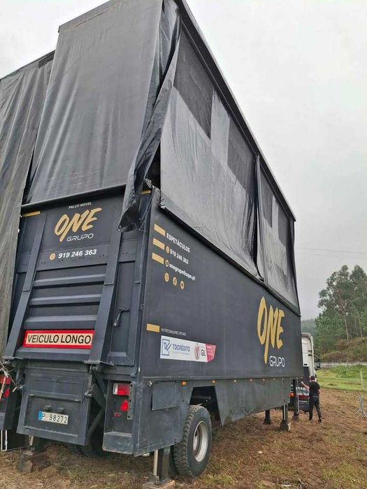 Camião / palco móvel