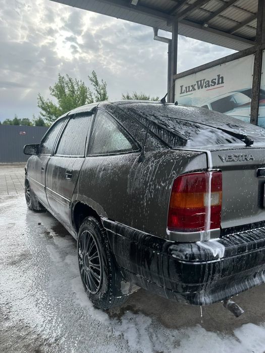 Авто Opel Vectra