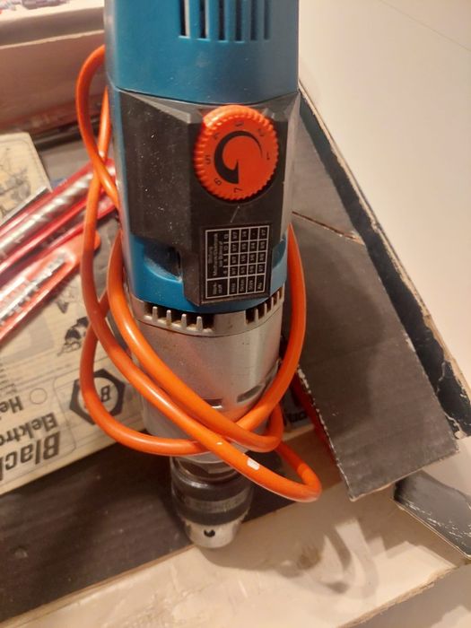 Wiertarka udarowa Black & Decker, stan bardzo dobry POLECAM