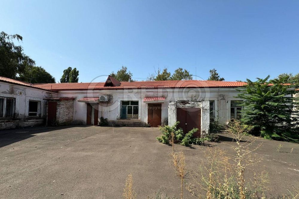 Продаж 1-поверхової будівлі, вул. Ф. Караманця