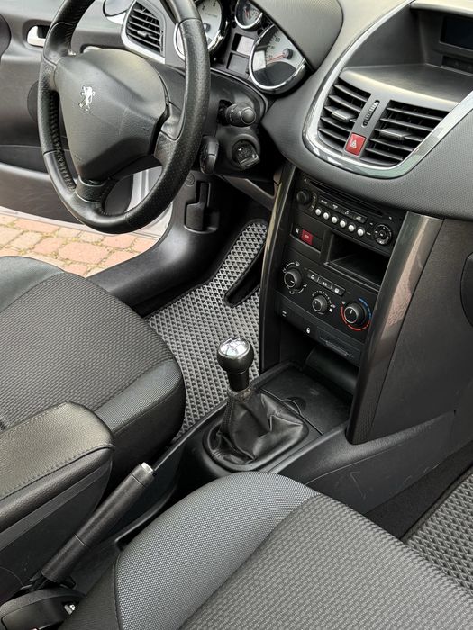 peugeot 207 1.6 hdi