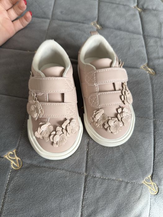 Кеди hm для дівчинки