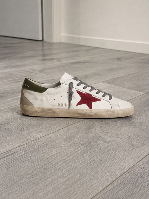 Golden Goose Super-Star Suede