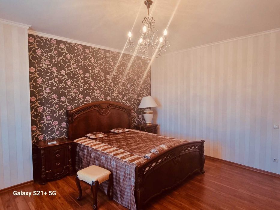 Долгосрочная аренда половині 2 єт. дома 145 кв.м. в с.Осещина