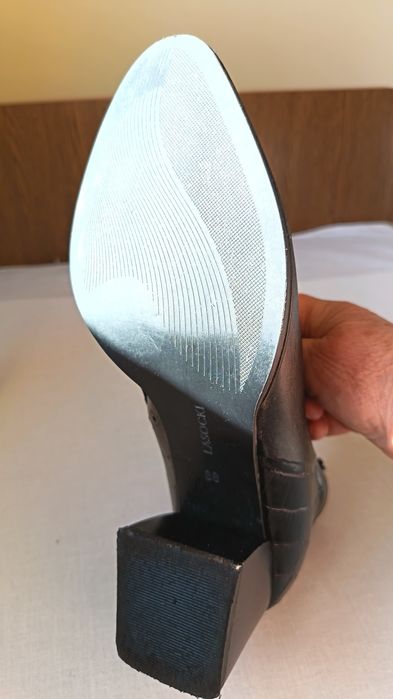 Buty skórzane Lasocki, 38