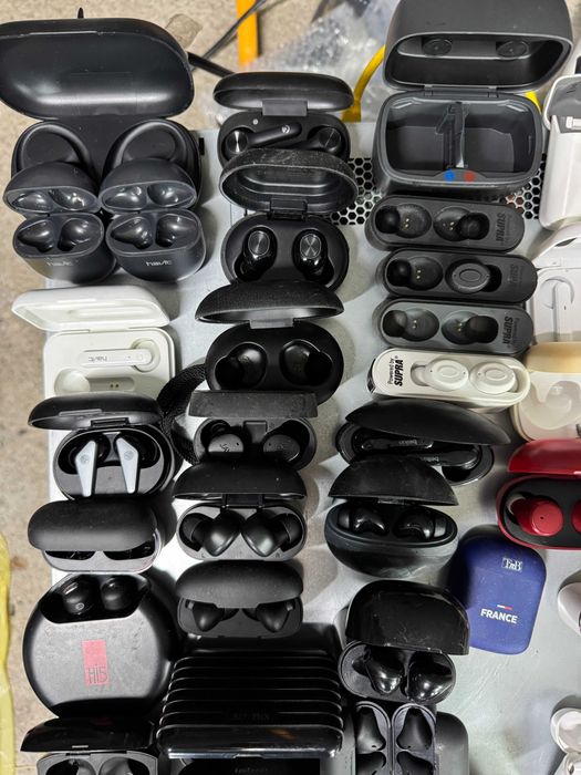 Lote 70x earplugs - várias marcas