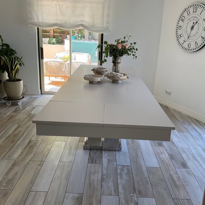 Mesa de jantar extensível