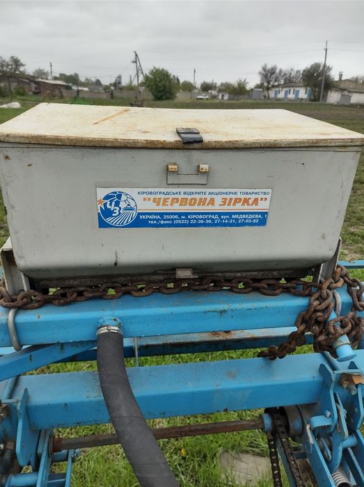 СУПН 8 А СІЯЛКА ЗЕРНОВА продам сіялку у гарному стані