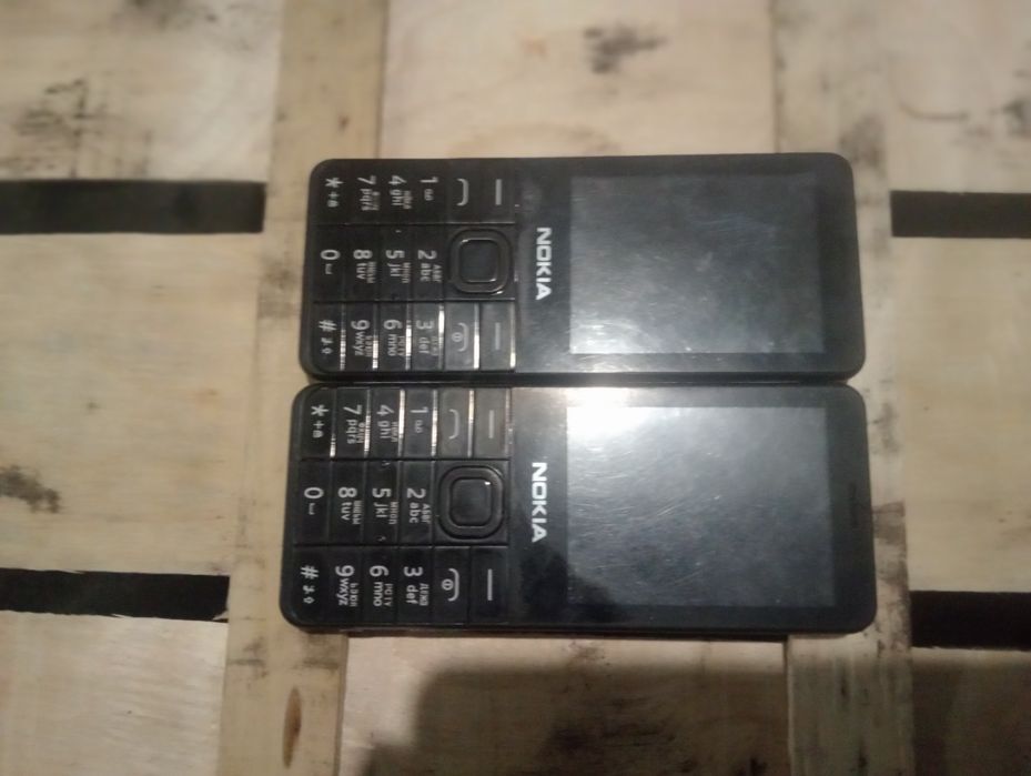 Продам 2 телефона нокия не работает экран