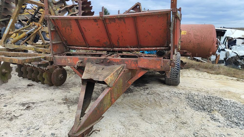 Гноєрозкидач ПРТ 10