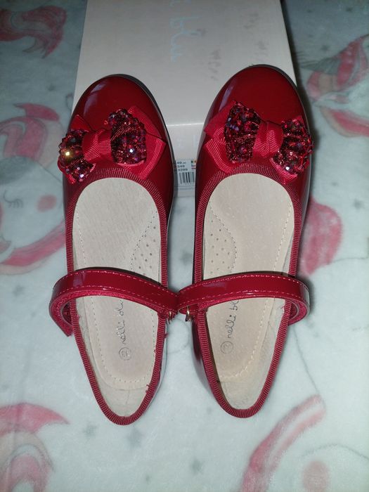 J.Nowe czerwone lakierki rozm. 33 eleganckie, baletki