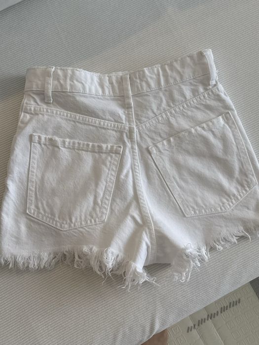 Шорти Zara розмір 32