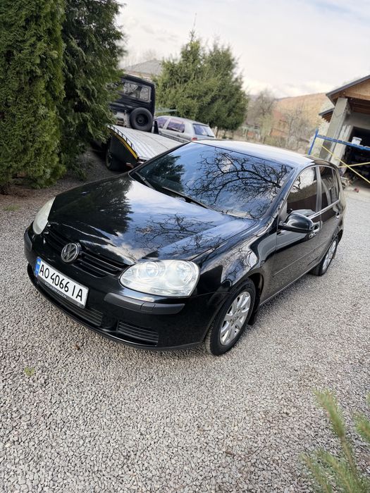 Гольф 5 ( 1.4 бензин,механіка) гарний стан!