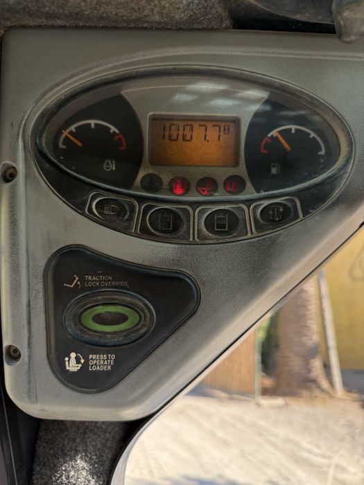 BobCat S100 pá carregadora