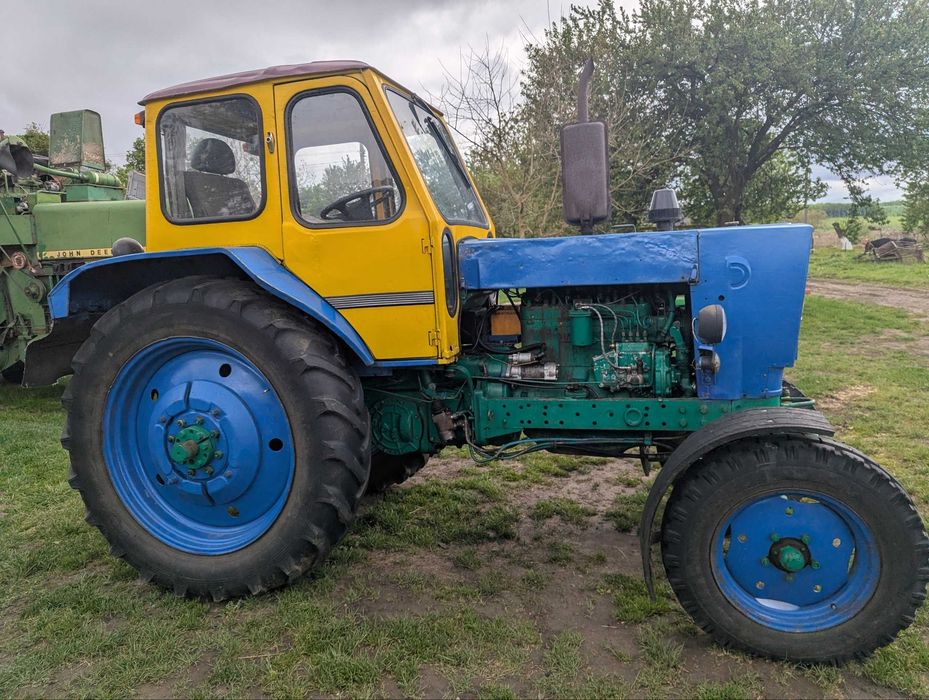 Продам трактор ЮМЗ 6Л