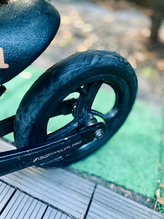 Rowerek biegowy Cariboo Magnesium Pro