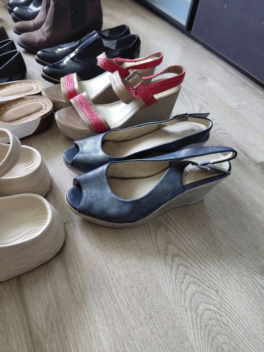 Buty damskie 38-39 okazją