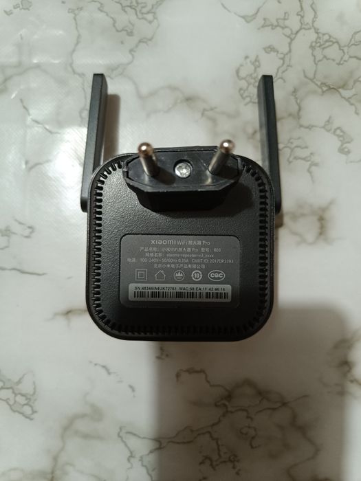 Ретранслятор Xiaomi Mi Wi-Fi Range Extender Pro