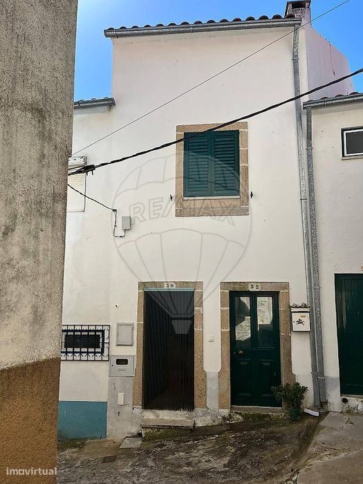 Moradia T2 para venda