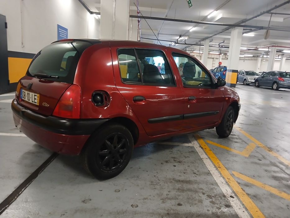 Renault clio 1.2 ano 99