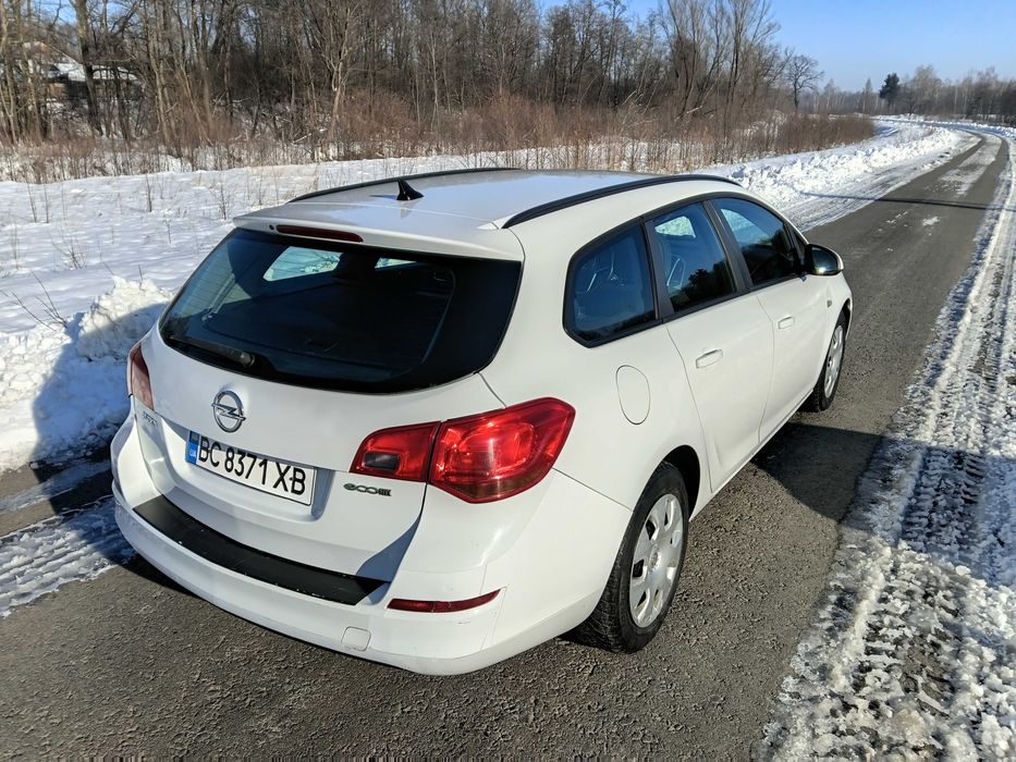 Продам Опель Астра 2011р.