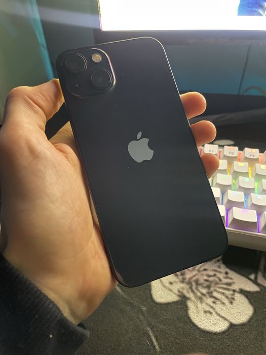 Продам iphone 13 128gb 92% батарея