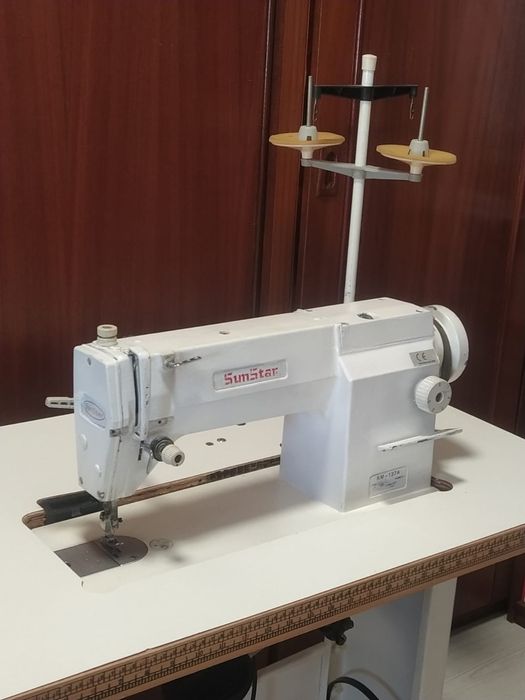 Máquina de costura