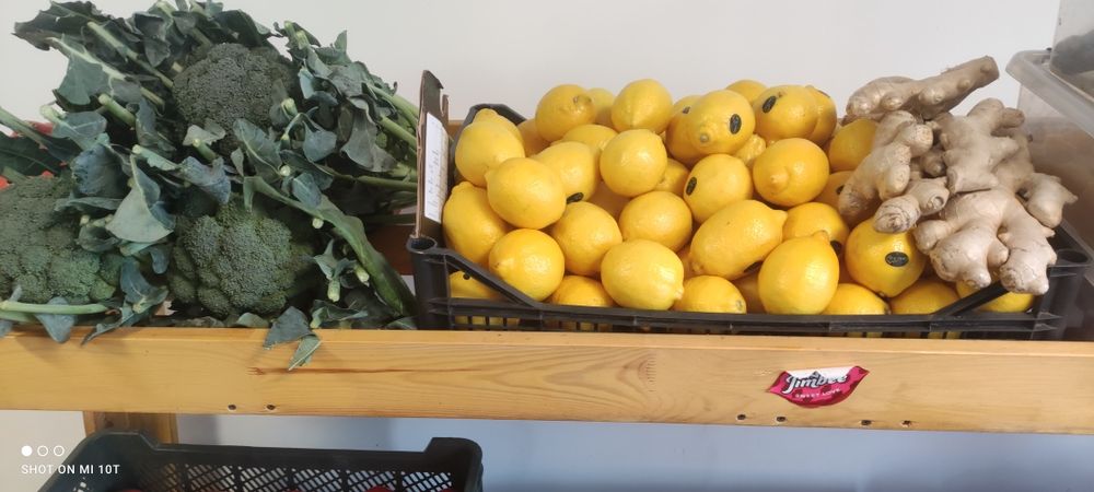 Regał drewniany na warzywa