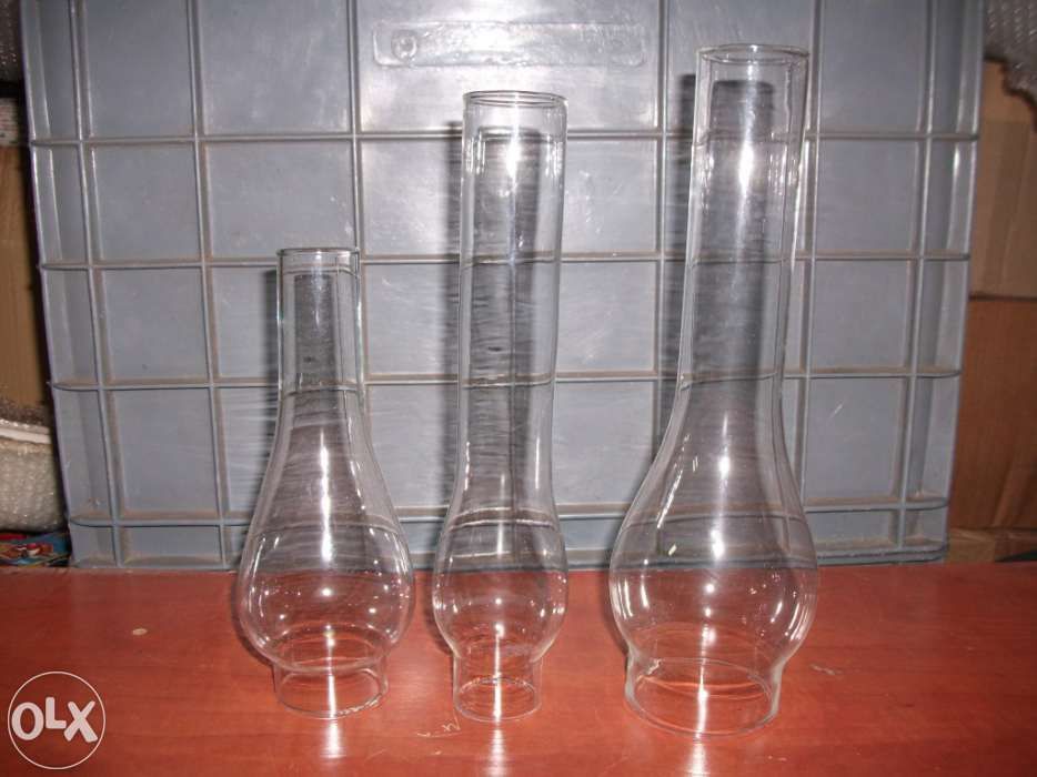 Chaminés antigas para candeeiros a petróleo - 2