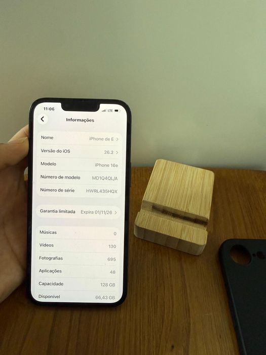 Iphone 16e Novo Com garantia 100% bateria