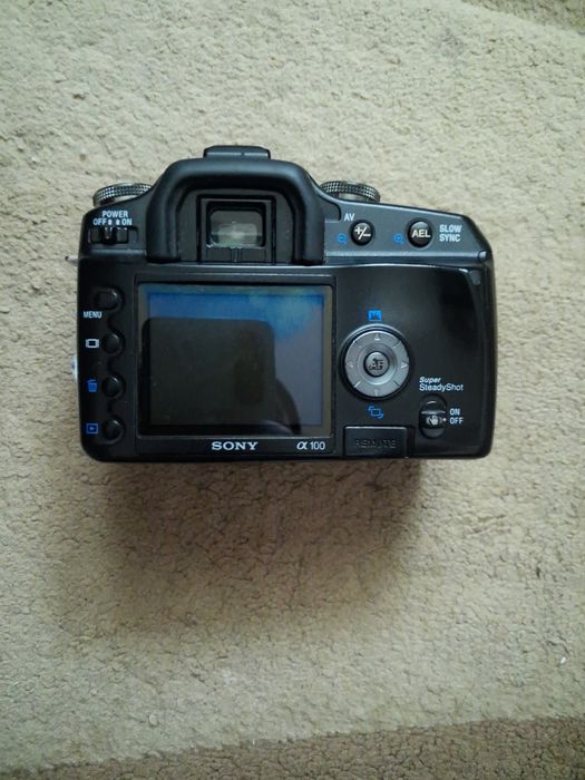 фотоопарат sony 100a