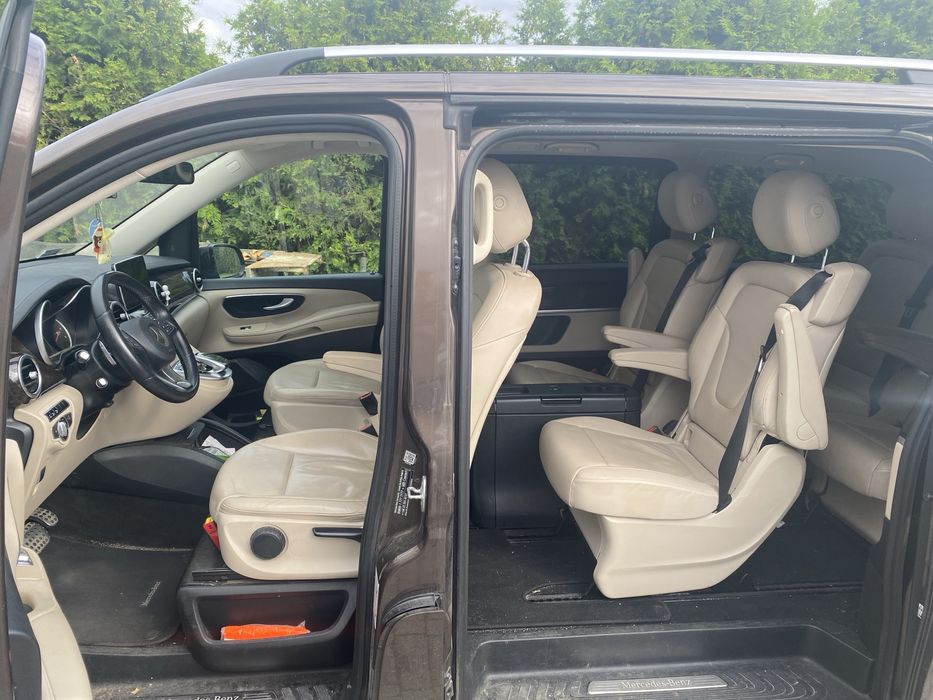 MERCEDES V klasa V250 4matic Salon PL