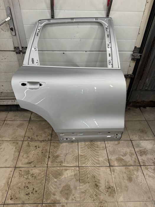 Розборка шрот Туарег Touareg Таурег двері крила капот Таурек nf fl 2,3