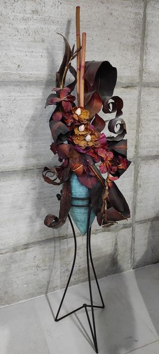 Arranjo floral artificial