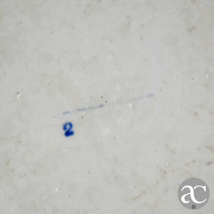 Par de pratos rasos em faiança inglesa