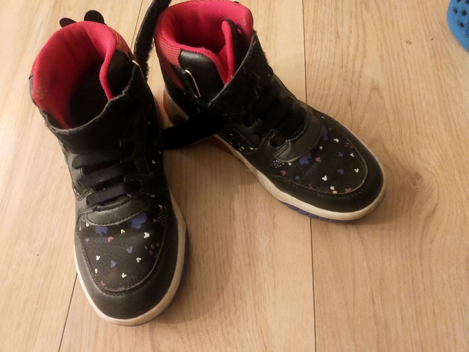 Wysokie sneakersy dla dziewczynki