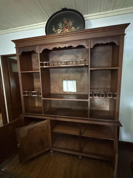 Vendo armário vintage