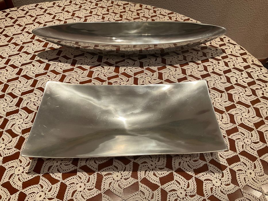 travessas casquinha e em metal novas