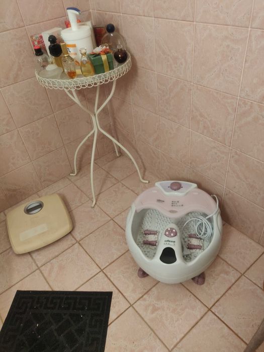 Foot Hydrotherapy Device426913266422917122
