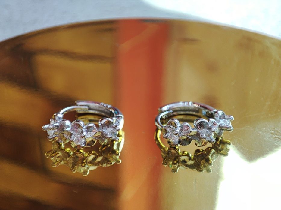 Nowe srebrne kolczyki 925