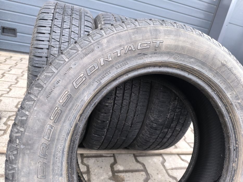 215/65r16 Continental crosscontact -4 szt