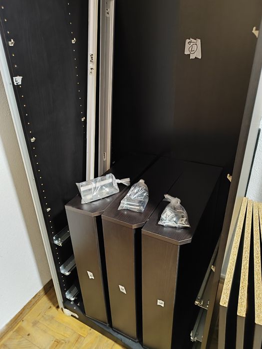 Roupeiro espelhado PAX  AULI